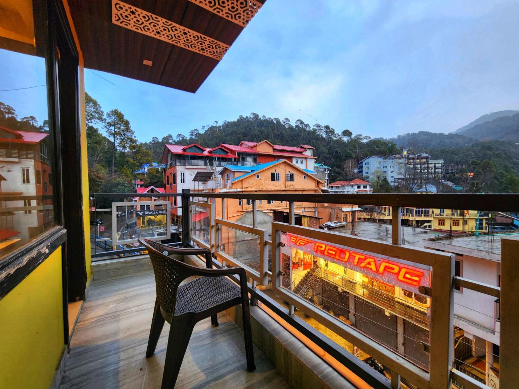 The White Orchid Dalhousie Hotel Exterior photo